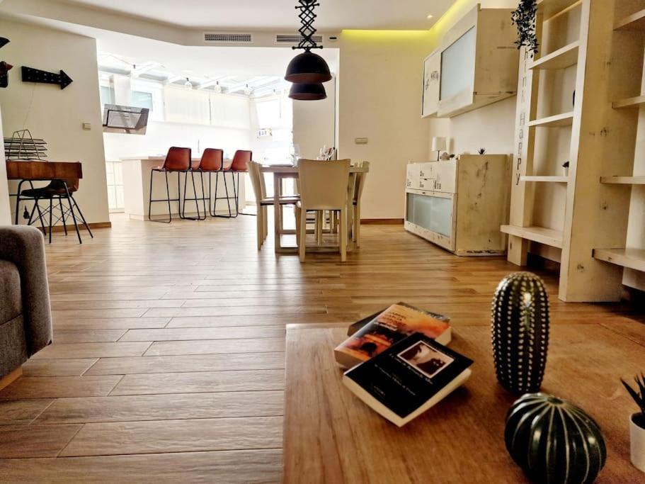 מארבלה Cervantes House מראה חיצוני תמונה