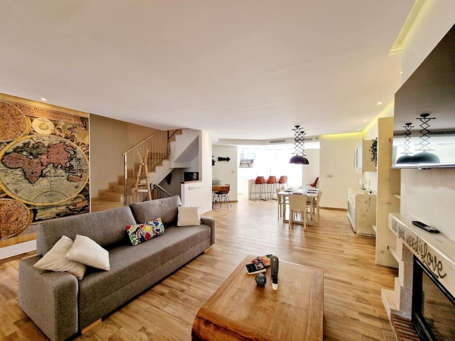 מארבלה Cervantes House מראה חיצוני תמונה